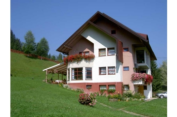 Румъния Privát Vama, Екстериор